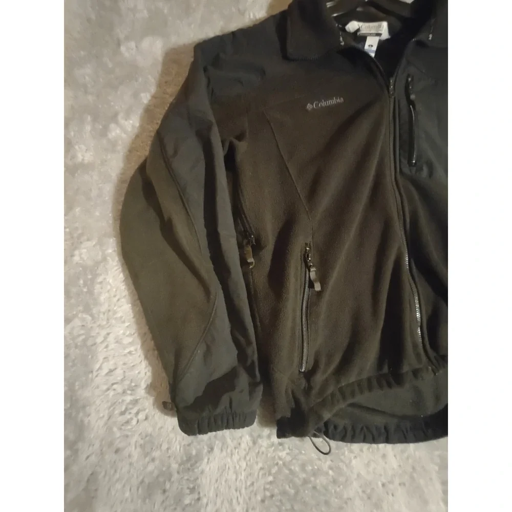 Columbia men streetwear